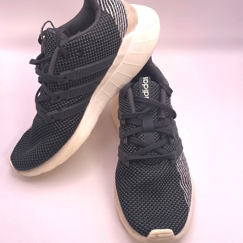 Adidas Questar Flow Grey White Knit Running Shoes F36308 Womens Size 8
